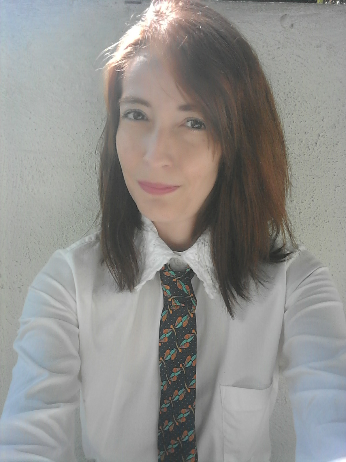 look feminino com gravata