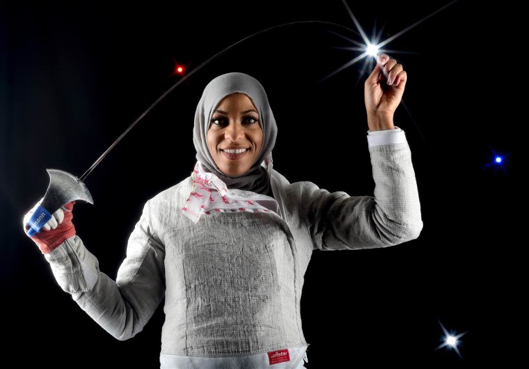 Esgrimista Ibtihaj Muhammad hijab