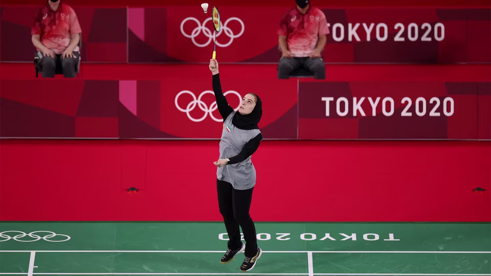 Soraya Aghaei Hajiagha hijab Nike nas olimpíadas