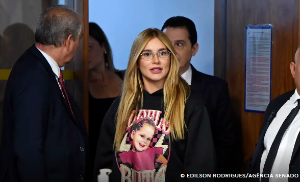 a roupa da Virgínia na CPI das Bets