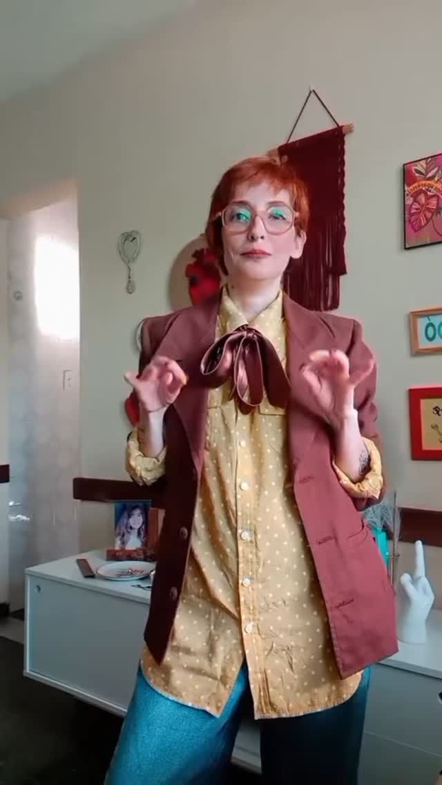 O look da semana tá bom demais pra ficar só lá na outra rede, não acha? 🤎💛

Gravata presente do cliente, porque minha galera é dessas 🥰
